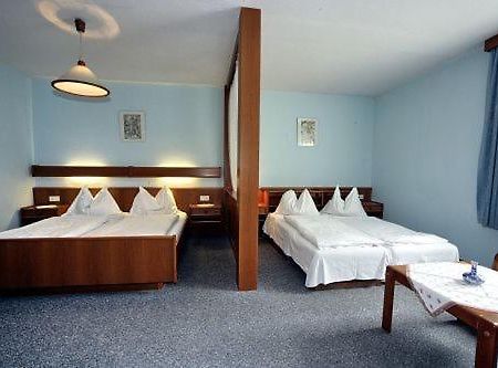 Gasthof Thaller Hotel Lebring Buitenkant foto